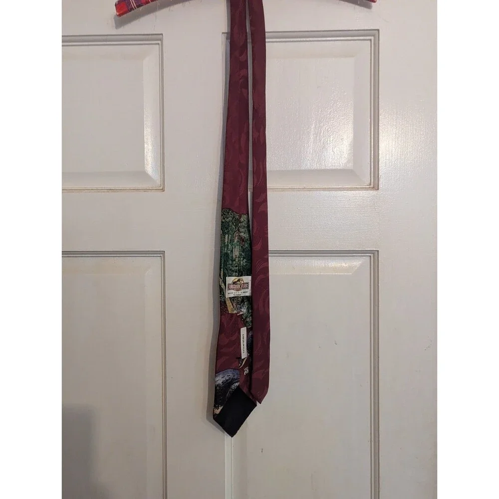 Vtg 1993 Jurassic Park Triceratops Necktie MBP Maroon Dinosaur Movie Promo Tie